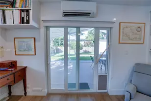 421 SW 14th Ct, Fort Lauderdale, FL 33315 - Photo 15