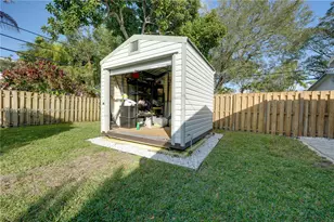 421 SW 14th Ct, Fort Lauderdale, FL 33315 - Photo 21