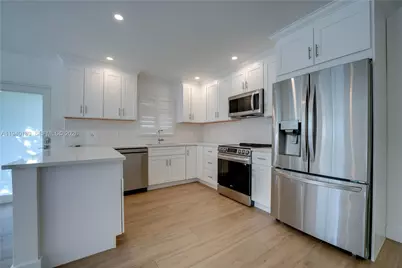 421 SW 14th Ct, Fort Lauderdale, FL 33315 - Photo 33