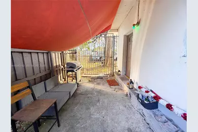195 NW 135th St #0, Miami, FL 33168 - Photo 7