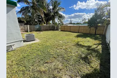 1332 NE 177th St #0, North Miami Beach, FL 33162 - Photo 39
