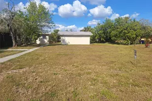 245 E Pkwy, Other City - In The State Of Florida, FL 33904 - Photo 3