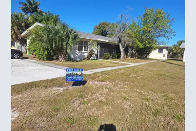 245 E Parkway, Other City - In The State Of Florida, FL 33904 - Photo 1