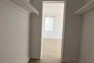 3921 N Meridian Ave, Miami Beach, FL 33140 - Photo 11