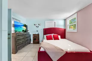 660 NE 59th Ct, Oakland Park, FL 33334 - Photo 11