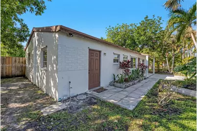 660 NE 59th Ct, Oakland Park, FL 33334 - Photo 29