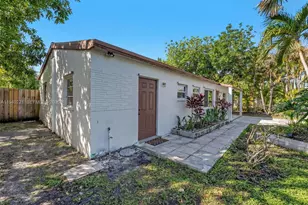 660 NE 59th Ct, Oakland Park, FL 33334 - Photo 29