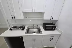 931 Opa-locka Blvd, Opa-Locka, FL 33054 - Photo 5