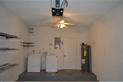 1527 Veracruz Ln #3-15, Weston, FL 33327 - Photo 17