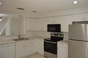 1527 Veracruz Ln, Weston, FL 33327 - Photo 7