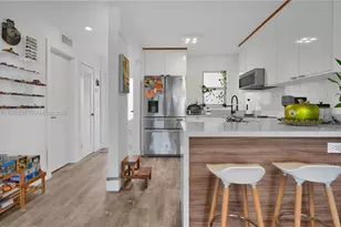 8900 Washington Blvd, Pembroke Pines, FL 33025 - Photo 5