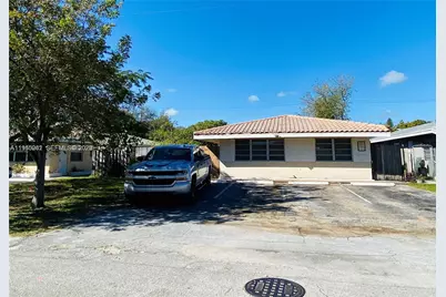 1221 NW 5th Ave #1 front unit, Fort Lauderdale, FL 33311 - Photo 11