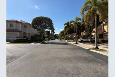 11541 NW 68th Ter, Doral, FL 33178 - Photo 65