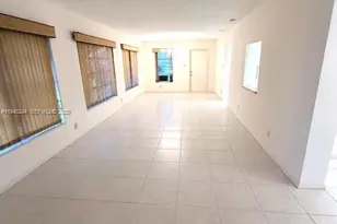 6015 NW 67th Terrace, Tamarac, FL 33321 - Photo 13