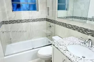 6015 NW 67th Terrace, Tamarac, FL 33321 - Photo 5