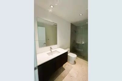 68 SE 6th St #2410, Miami, FL 33131 - Photo 5