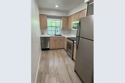 60 Park Dr #B, Bal Harbour, FL 33154 - Photo 29