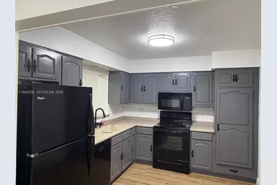 238 SE 3rd St, Dania Beach, FL 33004 - Photo 7