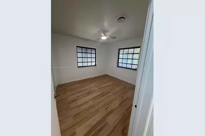 238 SE 3rd St, Dania Beach, FL 33004 - Photo 13