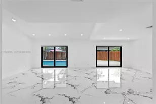 730 SW 95 Terrace, Pembroke Pines, FL 33025 - Photo 13