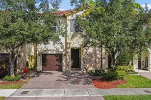 10355 NW 70th Ln, Doral, FL 33178 - Photo 29