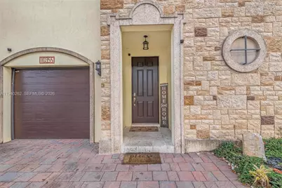 10355 NW 70th Ln #, Doral, FL 33178 - Photo 5