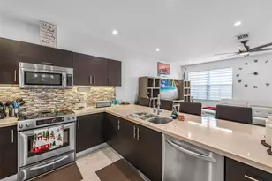 10355 NW 70th Ln, Doral, FL 33178 - Photo 15