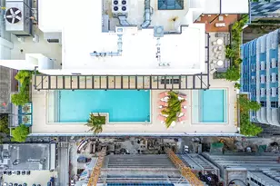 11 NE 6th St, Miami, FL 33132 - Photo 53