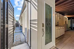 5565 NW 193rd Ln, Miami Gardens, FL 33055 - Photo 41