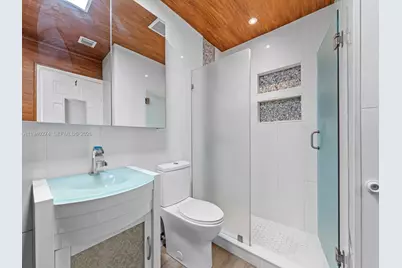 5565 NW 193rd Ln, Miami Gardens, FL 33055 - Photo 17