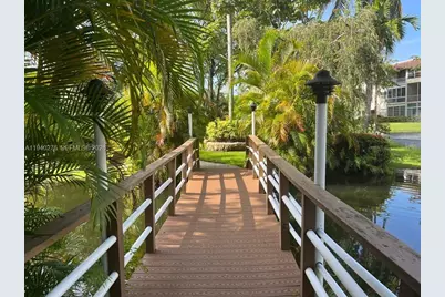 5181 W Oakland Park Blvd #110, Lauderdale Lakes, FL 33313 - Photo 17