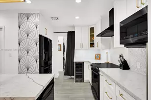 8225 NE 8th Ct, Miami, FL 33138 - Photo 11