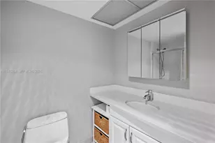 250 174th St, Sunny Isles Beach, FL 33160 - Photo 9