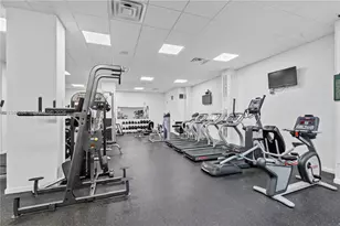 250 174th St, Sunny Isles Beach, FL 33160 - Photo 5