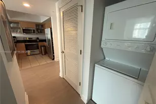 140 S Dixie Hwy, Hollywood, FL 33020 - Photo 15