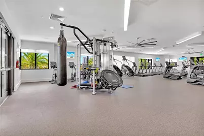 8037 NW 42nd St, Doral, FL 33166 - Photo 49