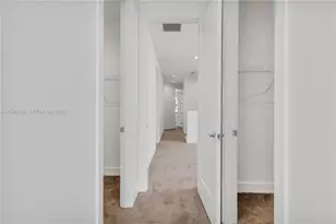 8037 NW 42nd St, Doral, FL 33166 - Photo 27