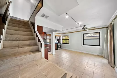 230 Sunrise Dr #5, Key Biscayne, FL 33149 - Photo 3