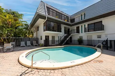 230 Sunrise Dr #5, Key Biscayne, FL 33149 - Photo 15