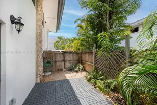 230 Sunrise Dr, Key Biscayne, FL 33149 - Photo 5