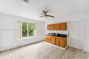 3150 NW 90th St, Miami, FL 33147 - Photo 9