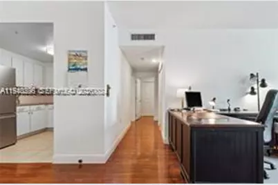 1250 S Miami Ave #2106, Miami, FL 33130 - Photo 11