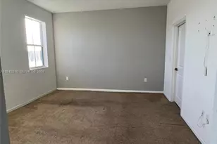 2432 SE 15th St, Homestead, FL 33035 - Photo 17