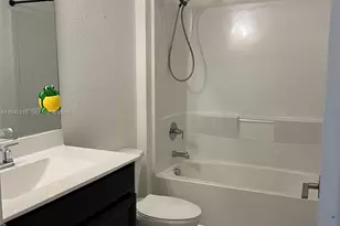 2432 SE 15th St, Homestead, FL 33035 - Photo 19