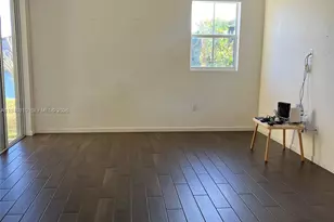 2432 SE 15th St, Homestead, FL 33035 - Photo 7