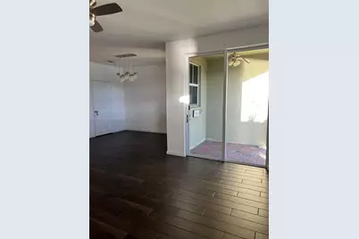 2432 SE 15th St, Homestead, FL 33035 - Photo 9