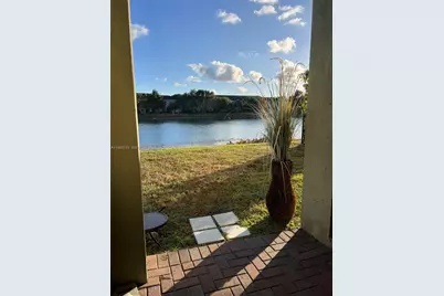 2432 SE 15th St, Homestead, FL 33035 - Photo 25