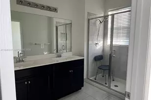 2432 SE 15th St, Homestead, FL 33035 - Photo 15