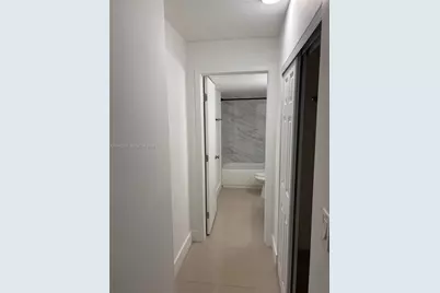 [Address not provided], North Miami, FL 33181 - Photo 7