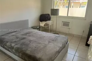 2160 Bay Dr, Miami Beach, FL 33141 - Photo 3